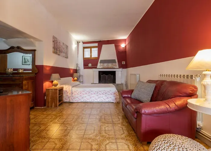 Charm Amidst Lakes & Mountains - Renovated In 2023