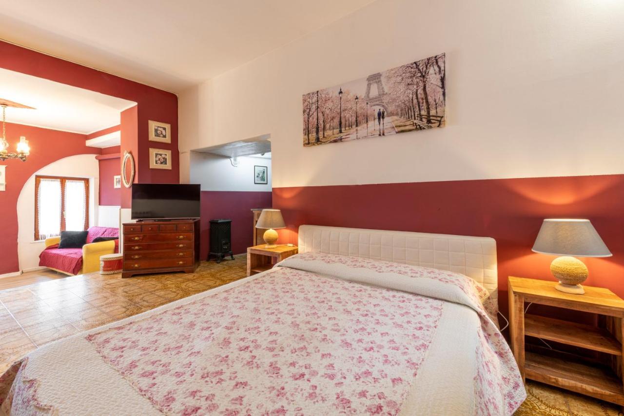 Apartment Charm Amidst Lakes & Mountains - Renovated In 2023 *