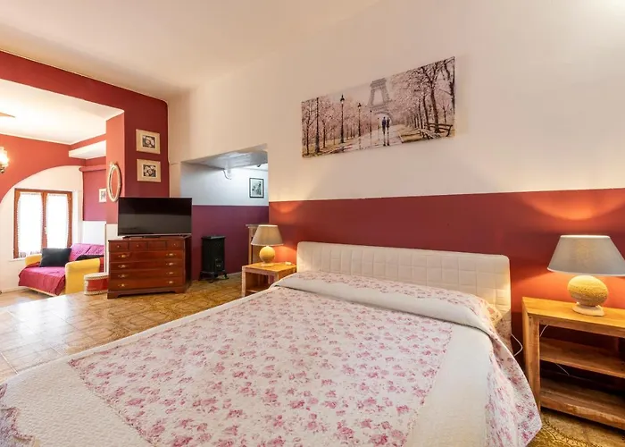 Charm Amidst Lakes & Mountains - Renovated In 2023