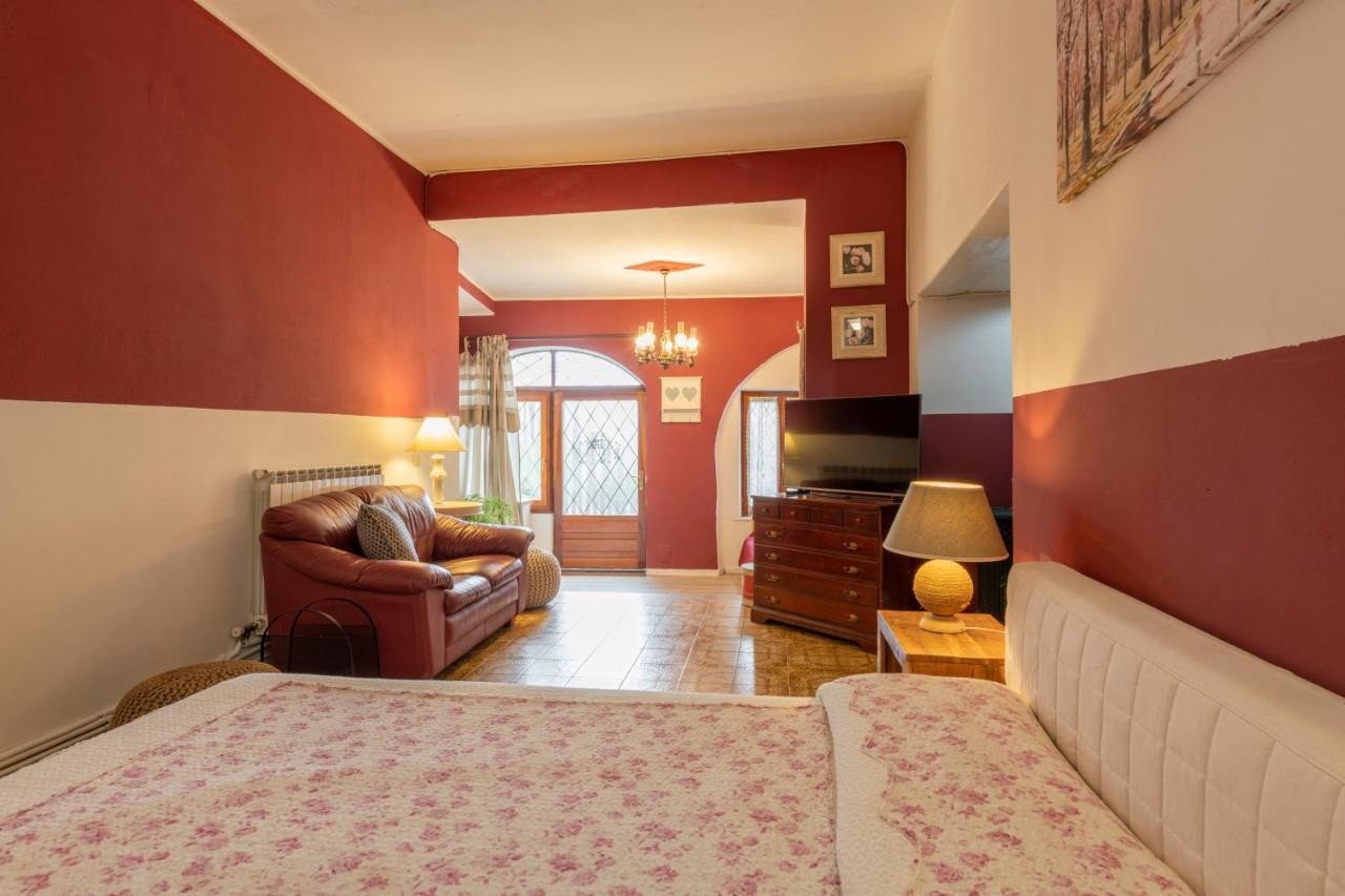Charm Amidst Lakes & Mountains - Renovated In 2023 Apartment