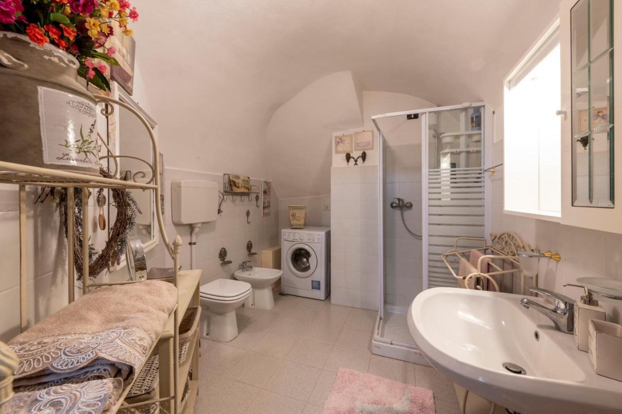 Charm Amidst Lakes & Mountains - Renovated In 2023 Apartment Ramponio